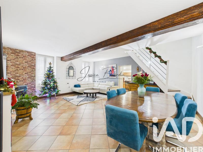 Maison - 170 m² - 5 pièces