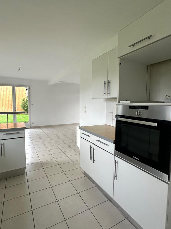 Maison - 105 m² - 5 pièces