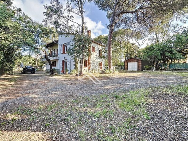 Villa - 160 m² - 7 pièces