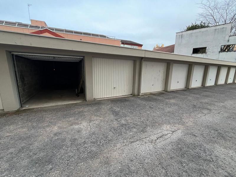 Appartement - 79 m² - 5 pièces