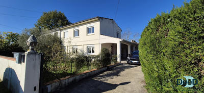 Maison - 140 m² - 5 pièces