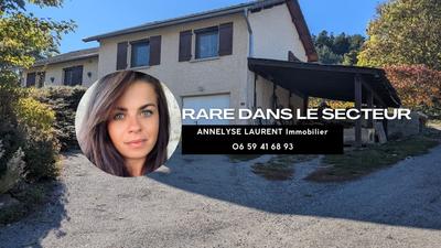 Villa - 90 m² - 4 pièces