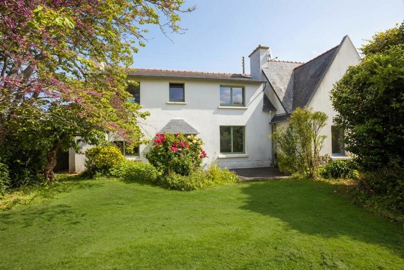 Maison - 184 m² - 7 pièces