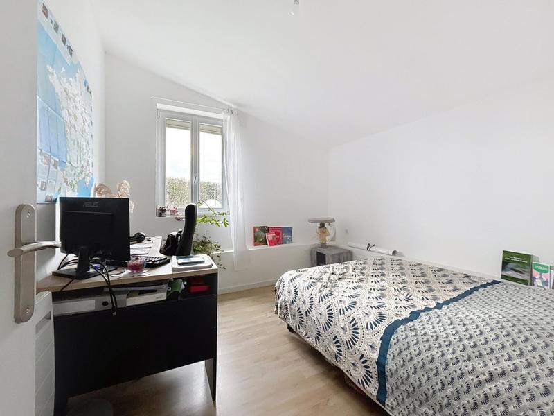 Maison - 121 m² - 5 pièces