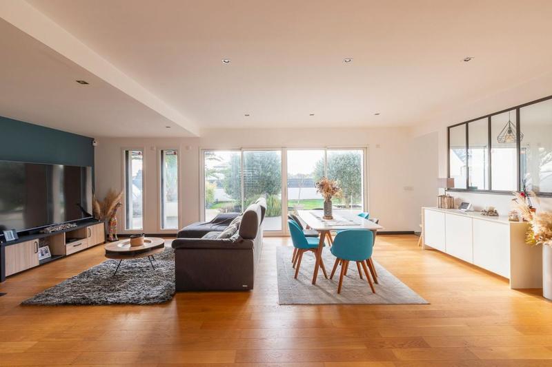 Maison - 136 m² - 4 pièces