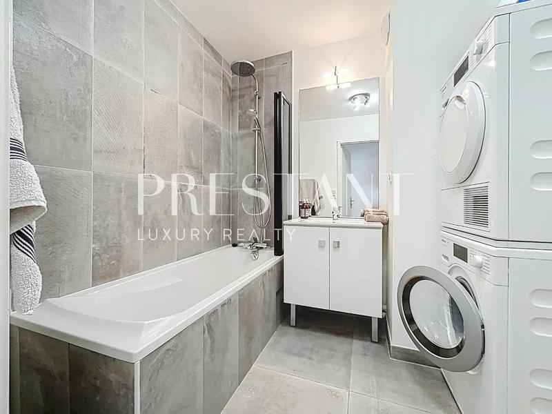 Appartement - 107 m² - 4 pièces