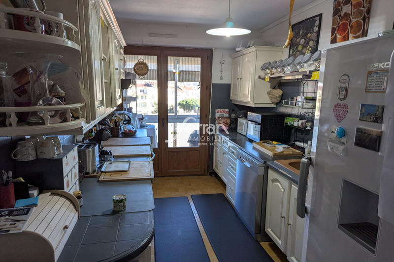 Appartement - 96 m² - 4 pièces