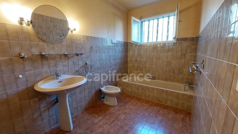 Maison - 154 m² - 6 pièces