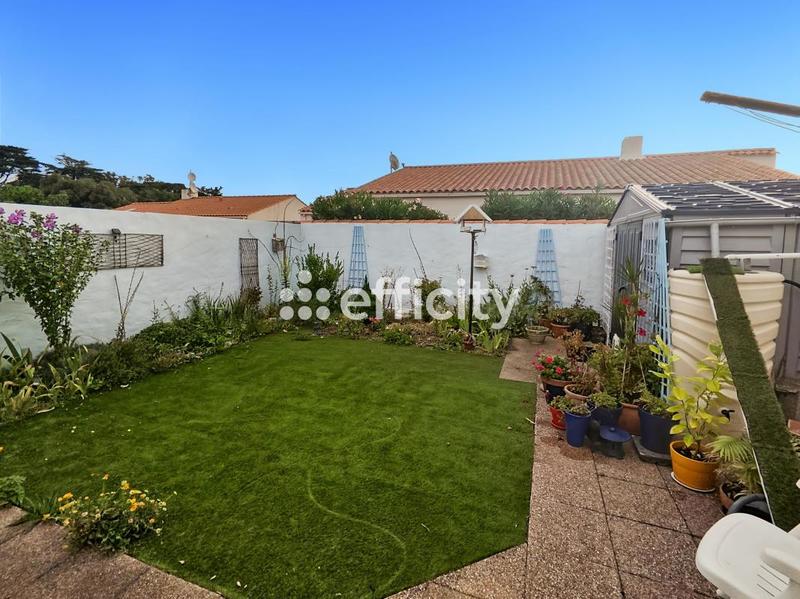 Maison - 97 m² - 5 pièces