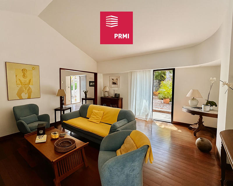 Maison - 167 m² - 6 pièces