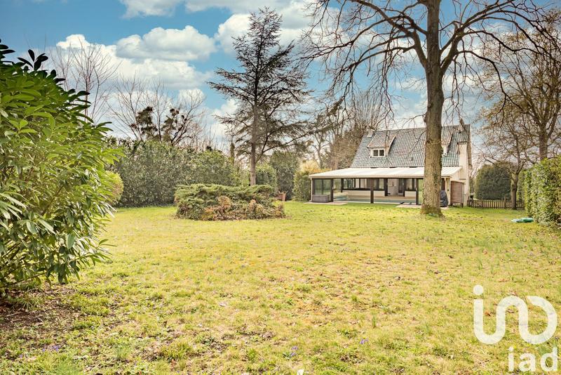 Maison - 180 m² - 7 pièces