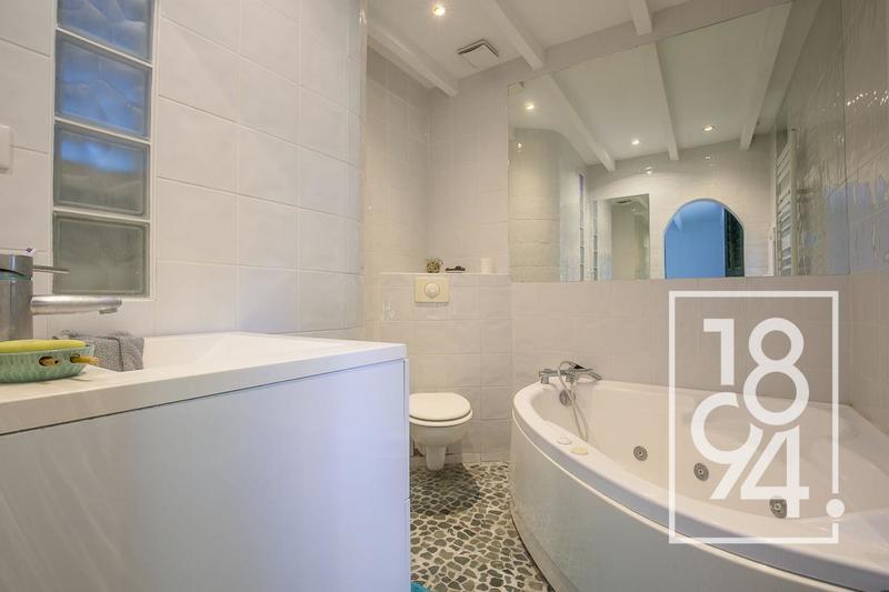 Maison - 150 m² - 5 pièces