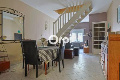 Maison - 79 m² - 4 pièces