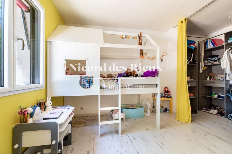 Maison - 140 m² - 7 pièces