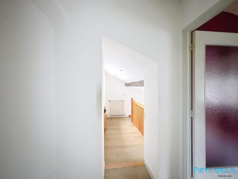 Maison - 84 m² - 4 pièces