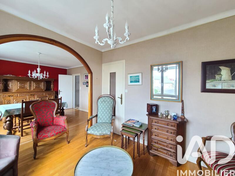 Maison - 119 m² - 7 pièces