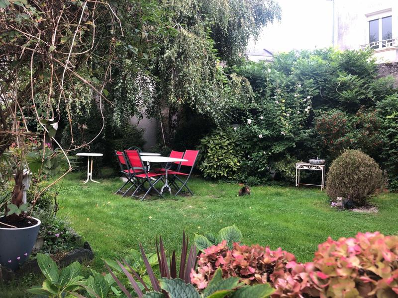 Maison - 180 m² - 6 pièces