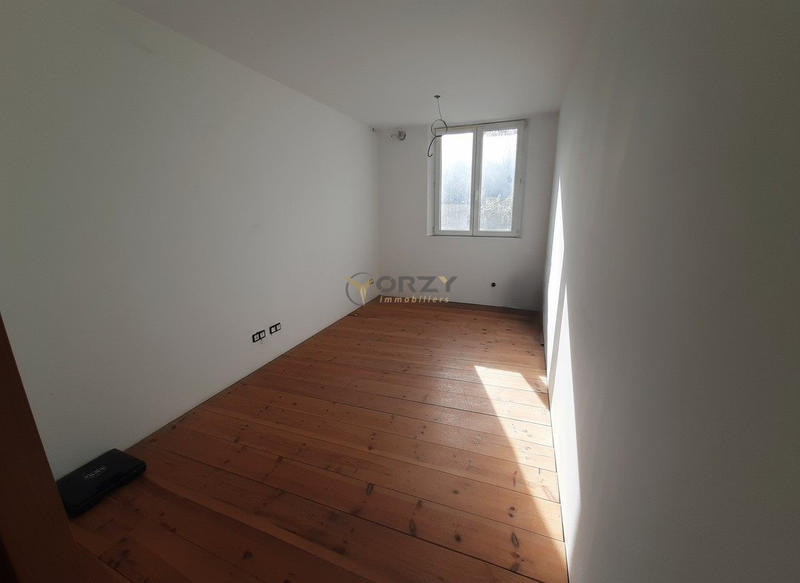 Mas - 300 m² - 10 pièces