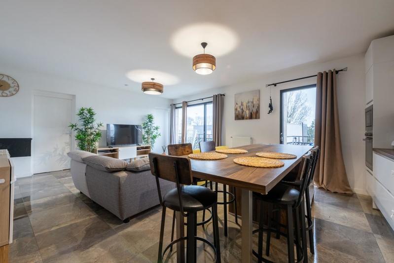 Appartement - 76 m² - 4 pièces