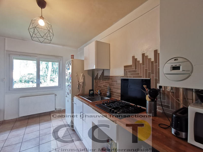 Maison - 95 m² - 5 pièces