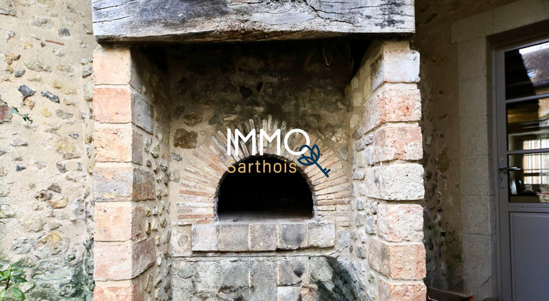 Maison traditionnelle - 87 m² - 4 pièces