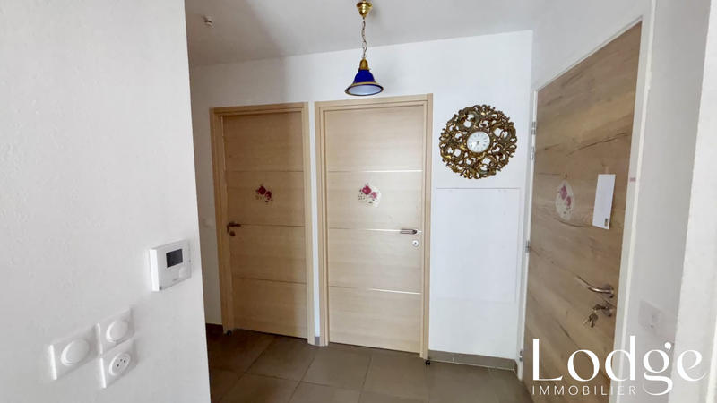 Appartement - 77 m² - 4 pièces