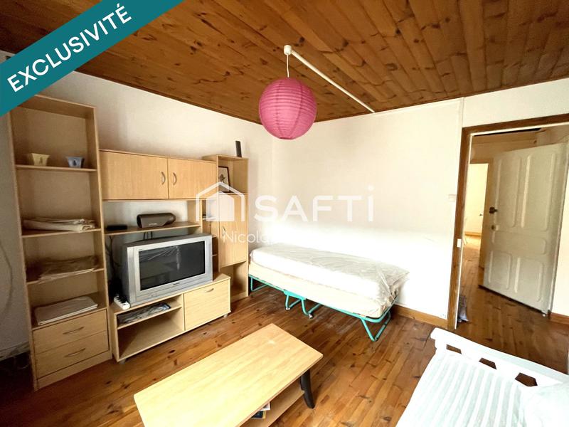 Maison - 160 m² - 10 pièces