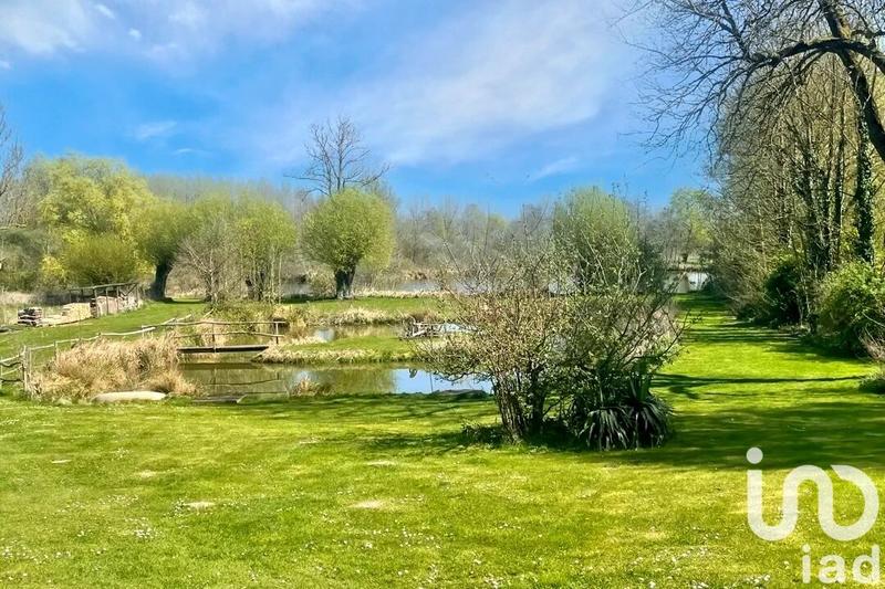 Maison - 298 m² - 12 pièces