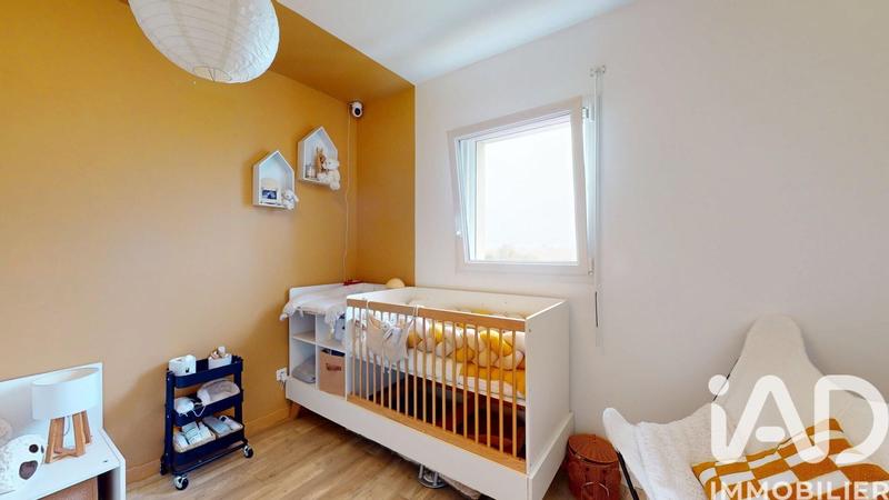 Maison - 99 m² - 4 pièces