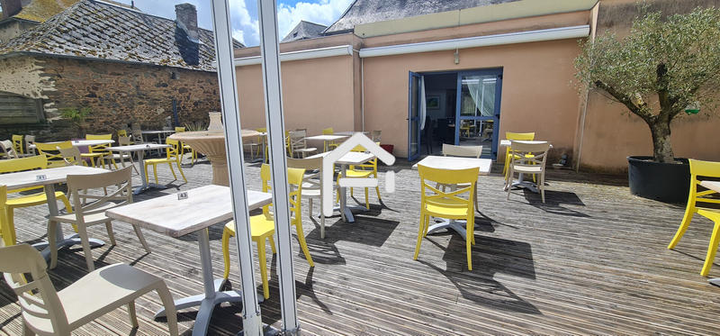 Local d'activités - 246 m²