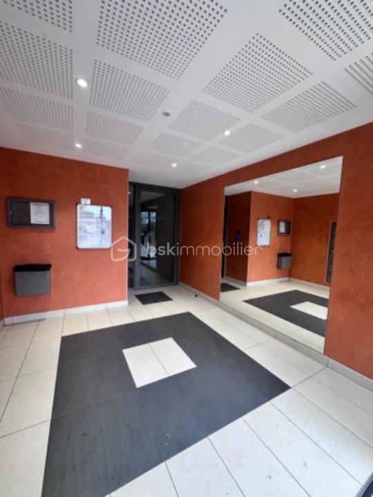Appartement - 75 m² - 4 pièces