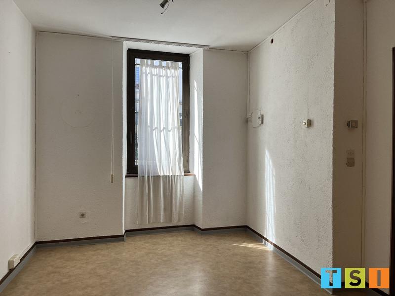 Immeuble mixte - 597 m²