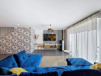 Maison - 91 m² - 5 pièces