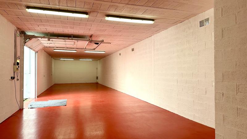 Entrepôt - 157 m²