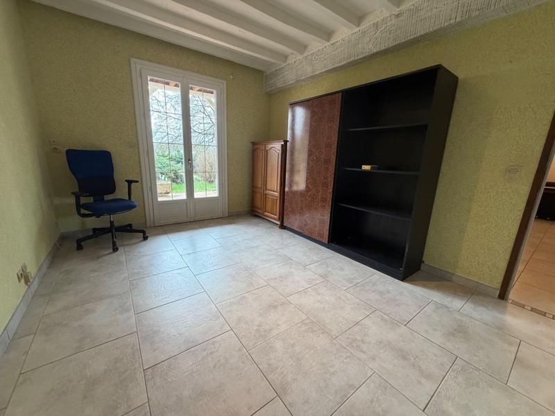 Maison - 267 m² - 10 pièces