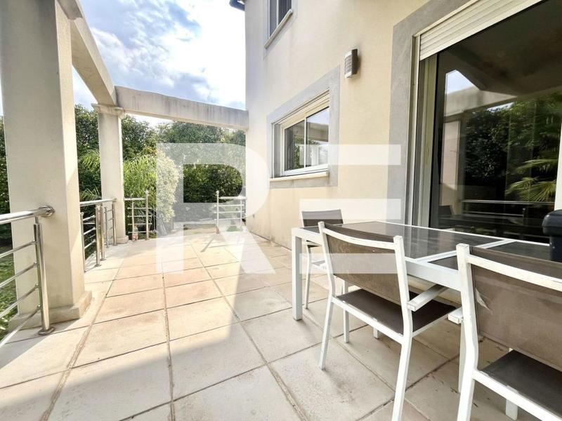 Villa - 130 m² - 5 pièces