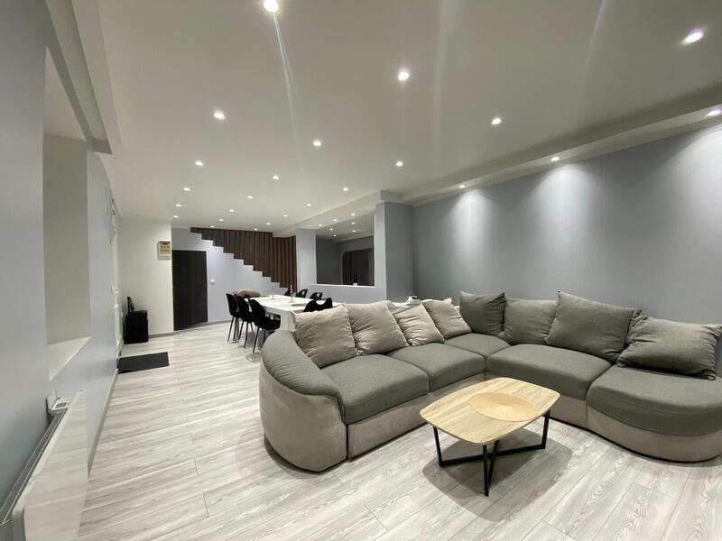 Maison - 130 m² - 5 pièces