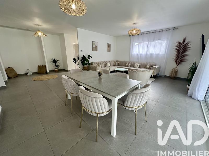 Maison - 163 m² - 6 pièces