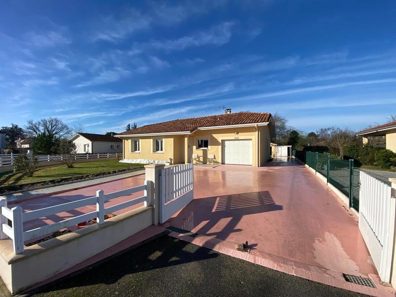 Maison - 97 m² - 5 pièces