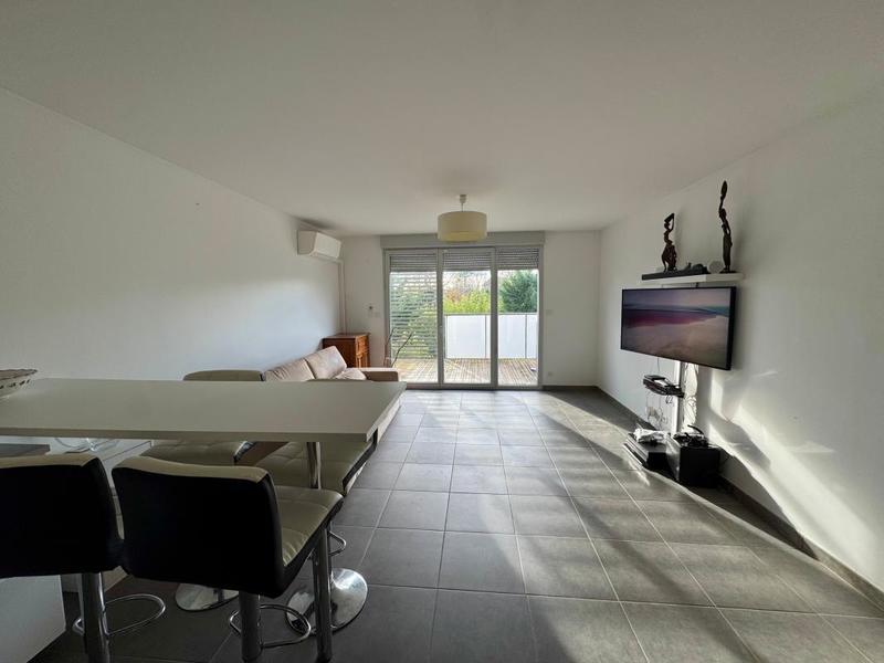 Appartement - 82 m² - 4 pièces