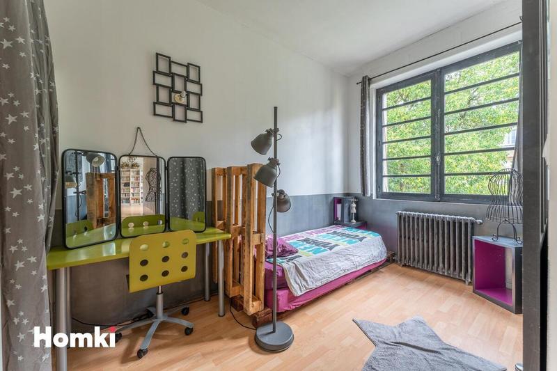 Appartement - 132 m² - 6 pièces