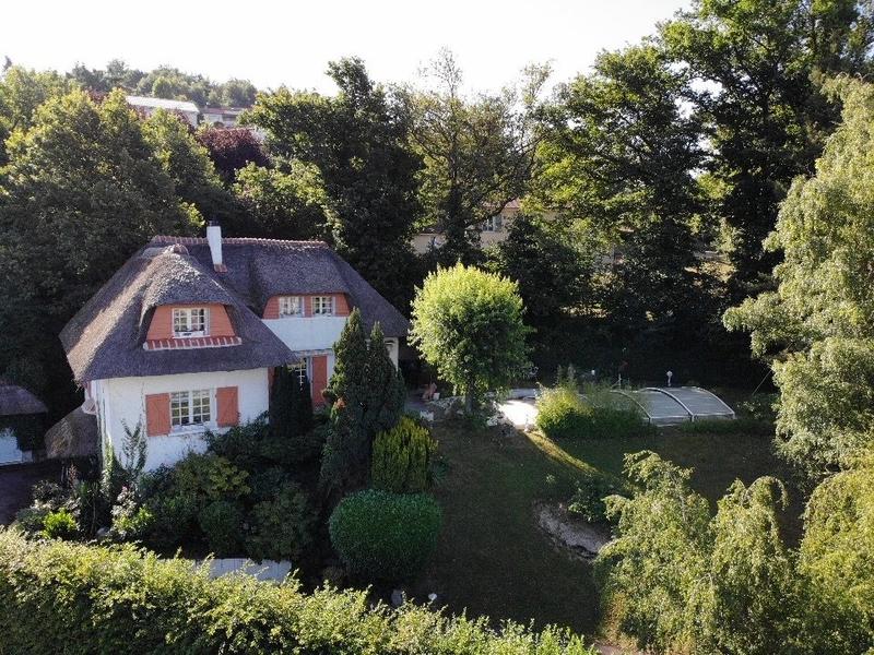 Maison - 137 m² - 7 pièces