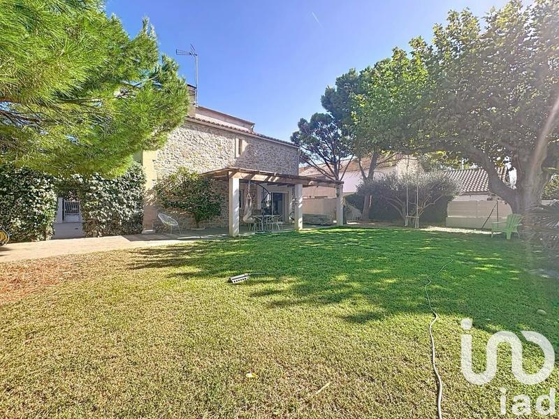 Maison - 268 m² - 9 pièces