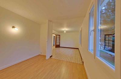 Appartement - 64 m² - 4 pièces