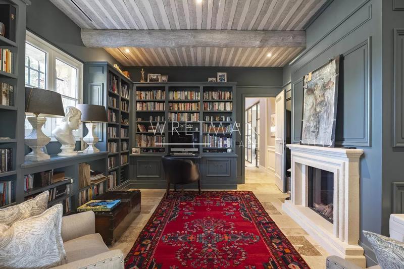 Bastide - 328 m² - 8 pièces