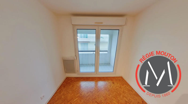 Appartement - 77 m² - 3 pièces