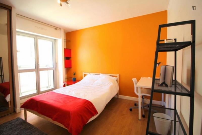 Chambre - 13 m² - 4 pièces