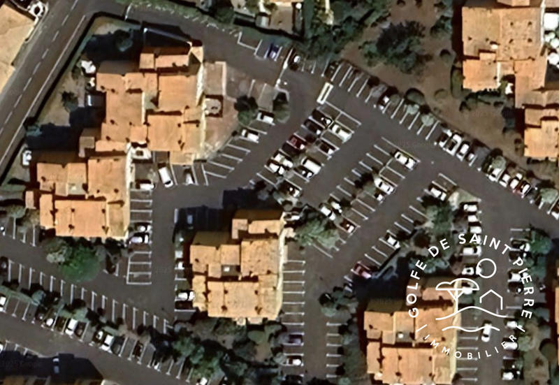 Parking / Garage - 14 m²