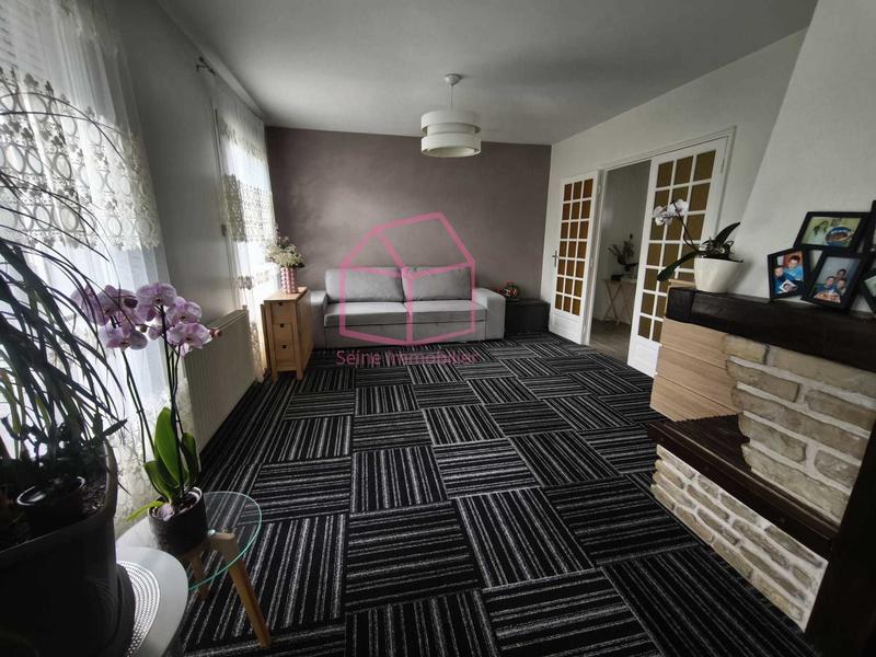 Maison - 165 m² - 6 pièces