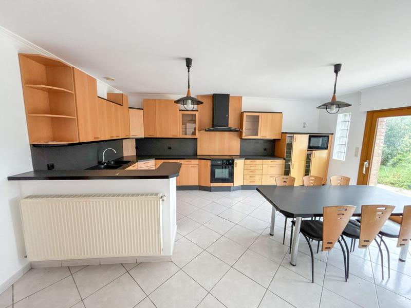 Maison - 169 m² - 6 pièces